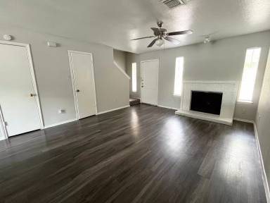 Main picture of River Crossing Townhomes
