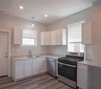 Main picture of 6433 S Racine Ave