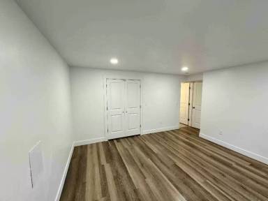 Main picture of 1556 S Windsong Dr