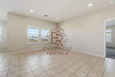 Main picture of 5110 Natalia Rd