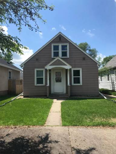 Main picture of 741 23rd St N