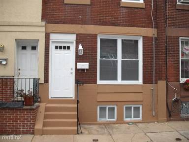 Main picture of 2301 S Chadwick St