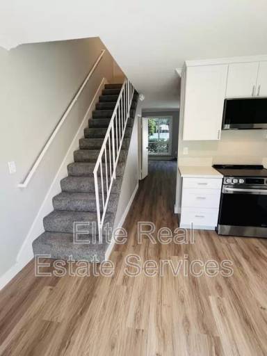 Main picture of 7852 Camino Glorita