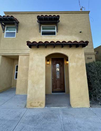 Main picture of 3560 Sydney Pl