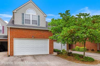 Main picture of 120 Tall Oak Blvd