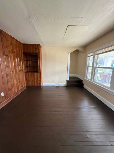 Main picture of 1671 Wayside Rd