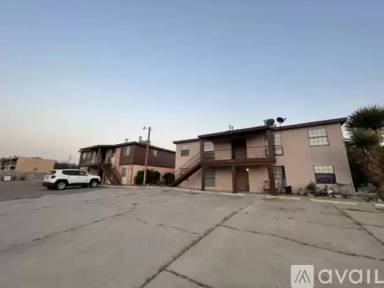 Main picture of 2210 Sambrano Ave