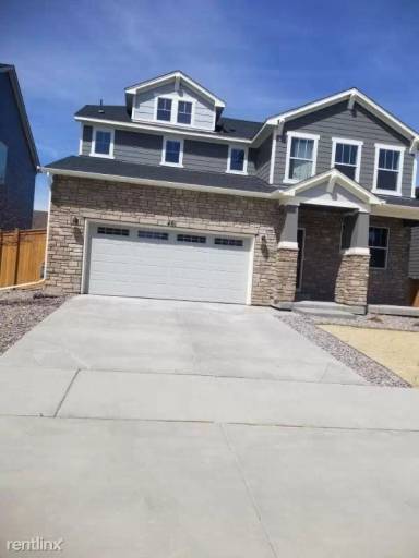 Main picture of 450 S Nucla St