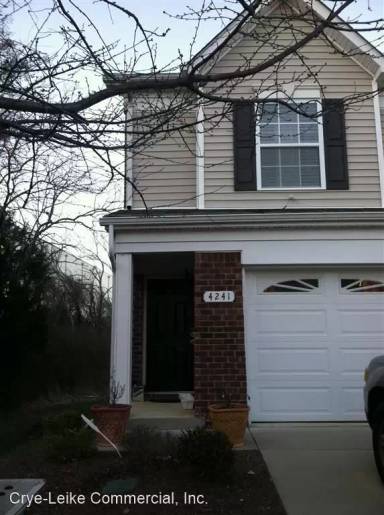 Main picture of 4254 Aurora Cir
