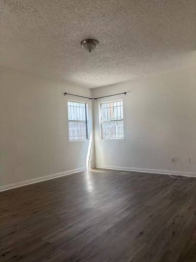 Main picture of 736 W Century Blvd