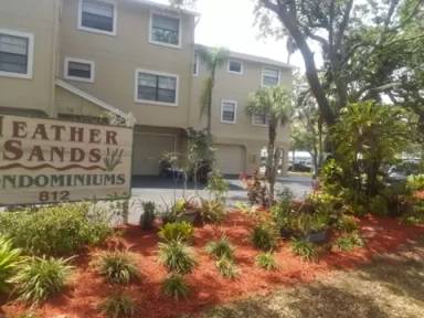 Main picture of 812 E Gulf Blvd
