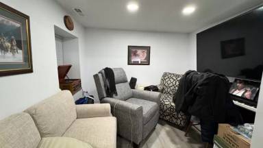 Main picture of 1254 N Bosworth Ave