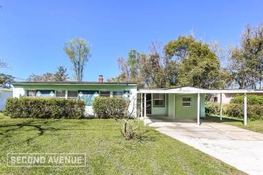 Main picture of 1923 Forest Hills Rd