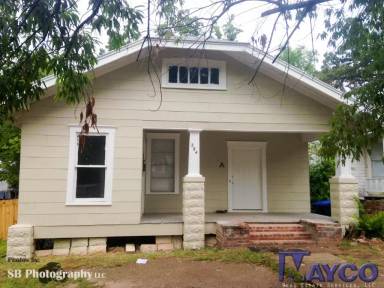 Main picture of 238 Prospect St