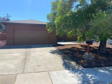 Main picture of 109 McKiernan Dr