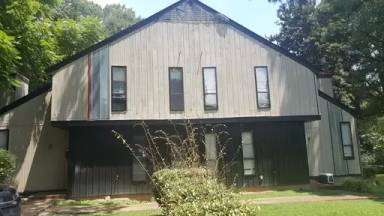 Main picture of 661 Watson St