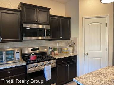 Main picture of 3732 Bonifacio Way