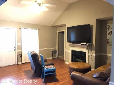 Main picture of 111 Eagle Pointe Loop