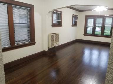 Main picture of 5231 S Lake Dr