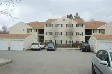 Main picture of 723 E Linden Ave