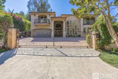 Main picture of 4209 Woodcliff Rd