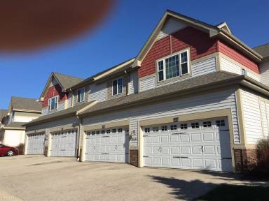 Main picture of Woodland Hills Condominiums