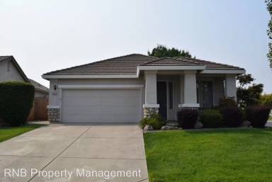 Main picture of 2210 Purple Marlin Ct