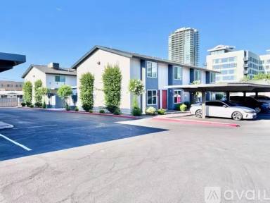 Main picture of Villas on 7th