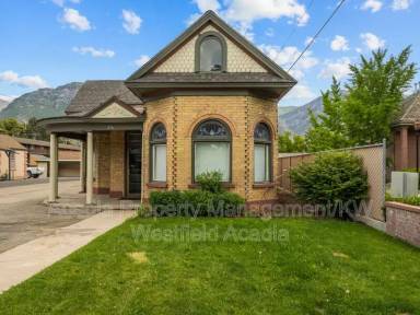 Main picture of Boyces-256 North Triplex - 2