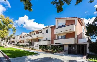 Main picture of 626 E Verdugo Ave