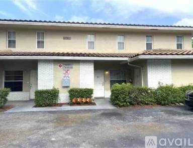 Main picture of 3740 Riverside Dr