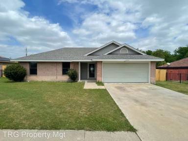 Main picture of 1503 Nina Dr