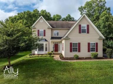 Main picture of 362 Grayrock Dr