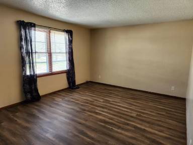 Main picture of 2538 N Ramsey Ave