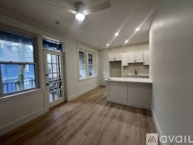 Main picture of 8 Kenwood St