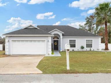 Main picture of 4880 SW 106th St