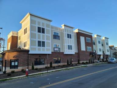 Main picture of 351 W Clay Ave