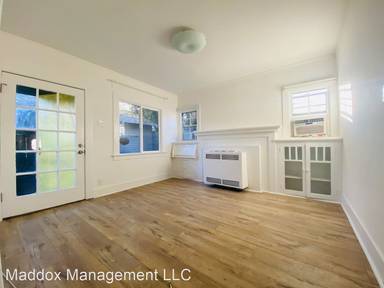 Main picture of 4323 1/2 Brighton Ave