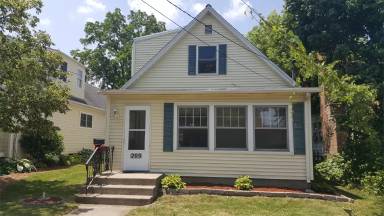 Main picture of 209 S West St