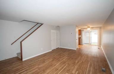 Main picture of 331 1st Ave NW