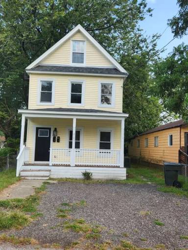 Main picture of 2105 Laguard Dr