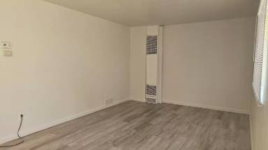 Main picture of 2413 W Jean St