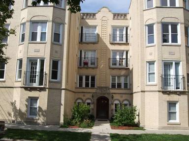Main picture of 6500-04 N Washtenaw Ave & 2704-08 W Arthur Ave Apartmetns