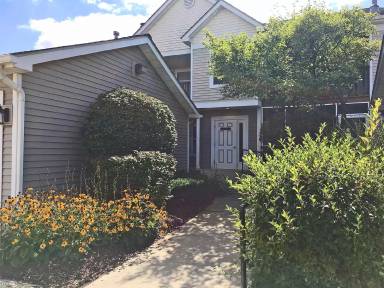 Main picture of 1585 Oakfield Dr