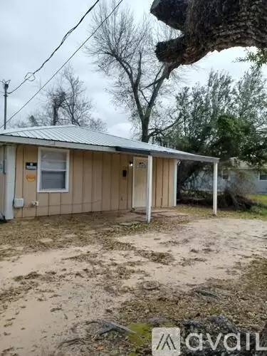 Main picture of 123 Louisiana Ave