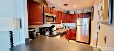 Main picture of Chelbourne Plaza Condominiums