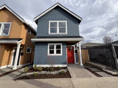 Main picture of 6956 NE 18th Ave