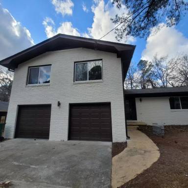 Main picture of 974 Belle Glade Dr