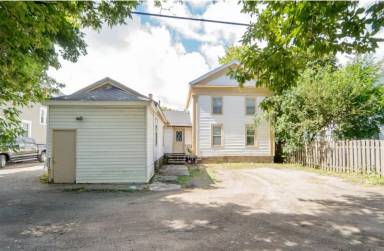 Main picture of 840 Jackson St