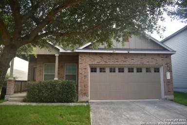 Main picture of 10422 Royal Est
